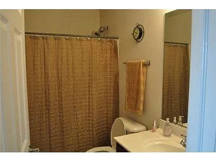 2603 Williamsburg Dr photo 1