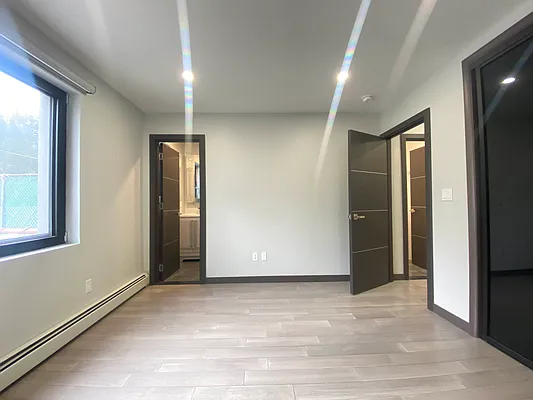 Rented by NY Space Finders Inc. | media 18