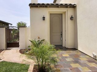 6821 Jade Ln, Carlsbad, CA 92009