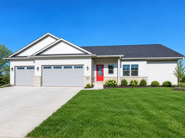 7091 Spring Creek Dr, Bettendorf, IA 52722