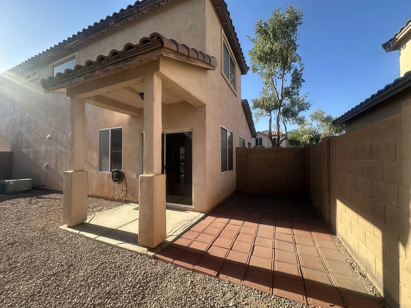 Chandler Two Story Home. — Photo 4