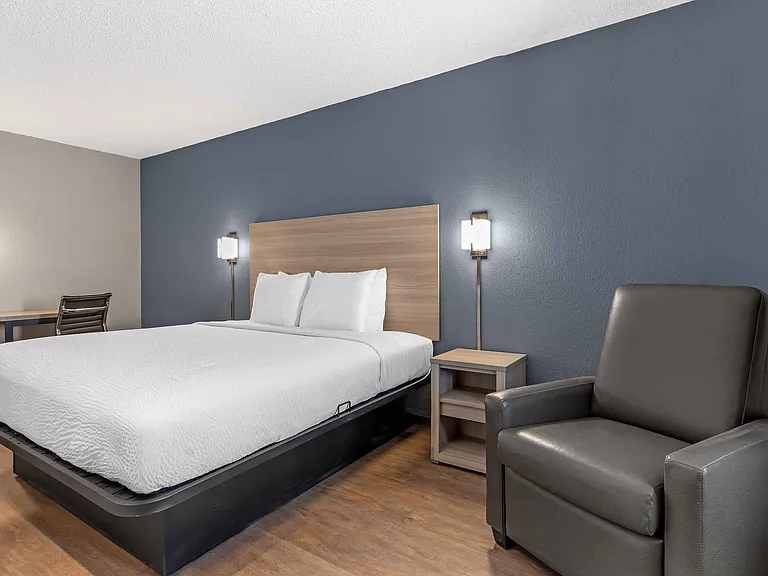 Studio Suite - 1 King Bed
