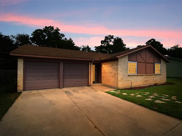 5113 Lester Dr, Arlington, TX 76016