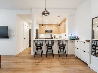 2180 Kelly Ave #1608, Pt Coquitlam, BC