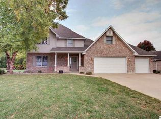 2706 N 16th St, Quincy, IL 62305