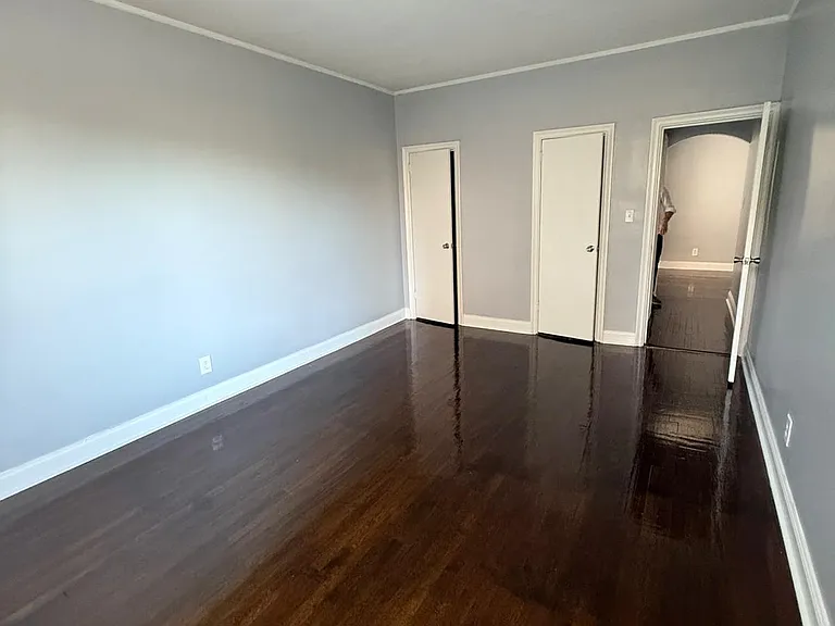 28 S Munn Ave #4H — Photo 16