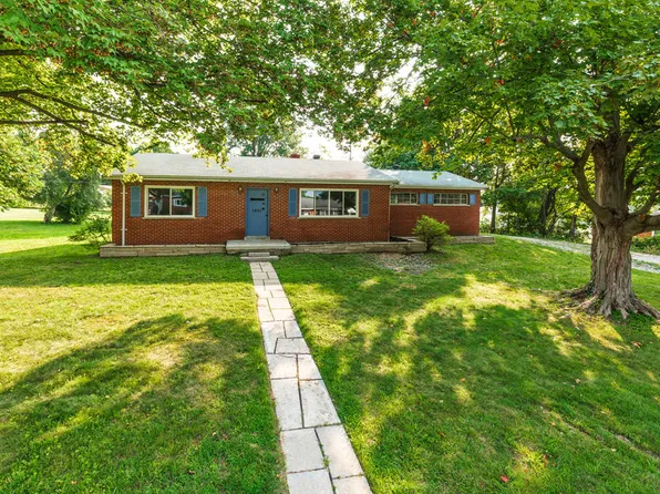 1851 Hart Dr, Hebron, KY 41048