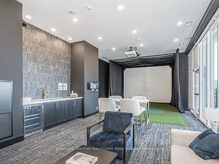 71 Wyndham St S #907 — Photo 15