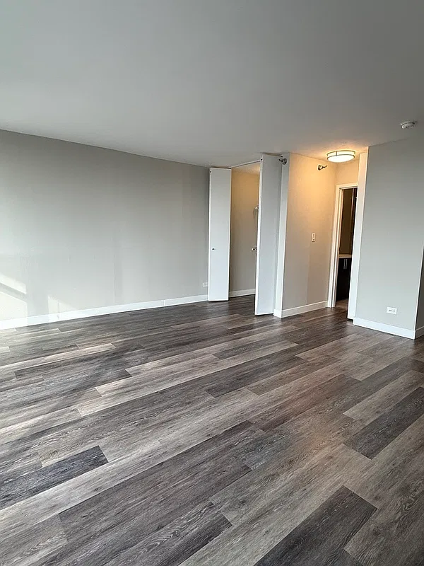 Studio, 1.0 bath, 530 sqft, $2,270 — Photo 1