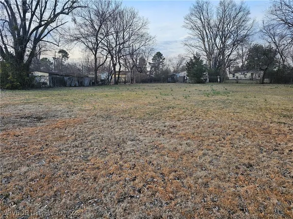 3515 Pryor Ave, Fort Smith, AR 72904