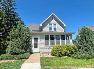 421 Lincoln Ave, Ortonville, MN 56278