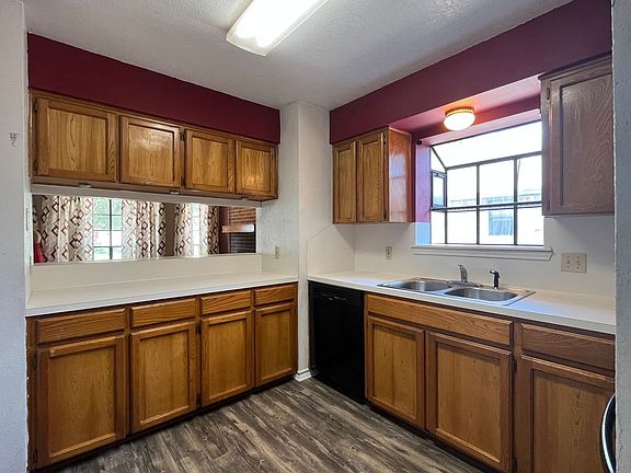 3rd image of 7946 Grizzley Dr