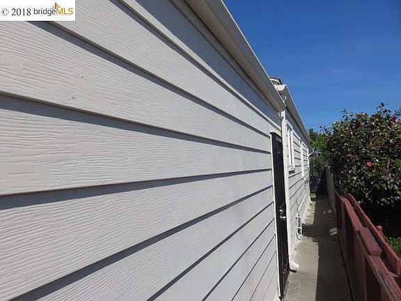 4th image of 818 31st St