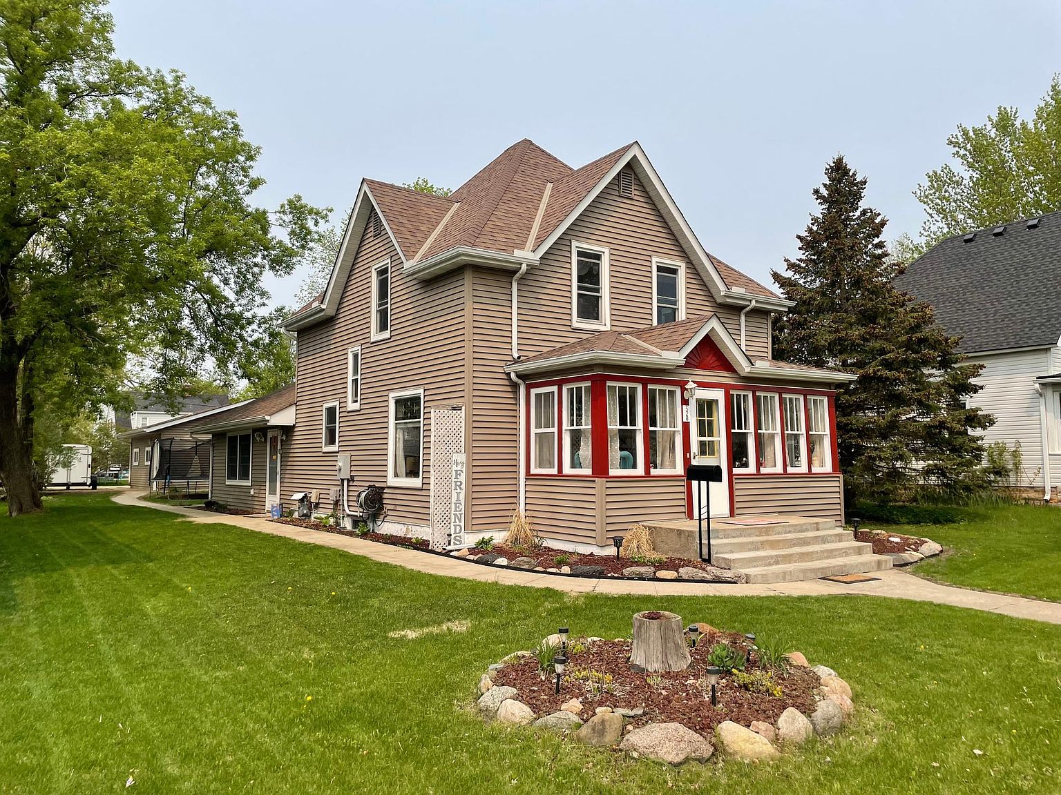 528 Birch St S, Sauk Centre, MN 56378 Zillow