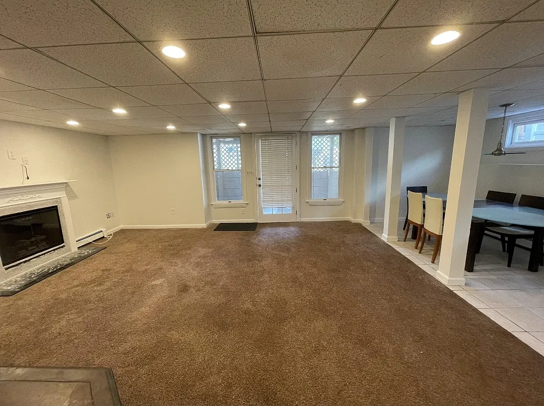1 bed, 700 sqft, $2,200 — Photo 4