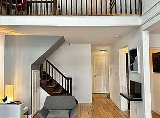 203 E 74th St APT 6B, New York, NY 10021