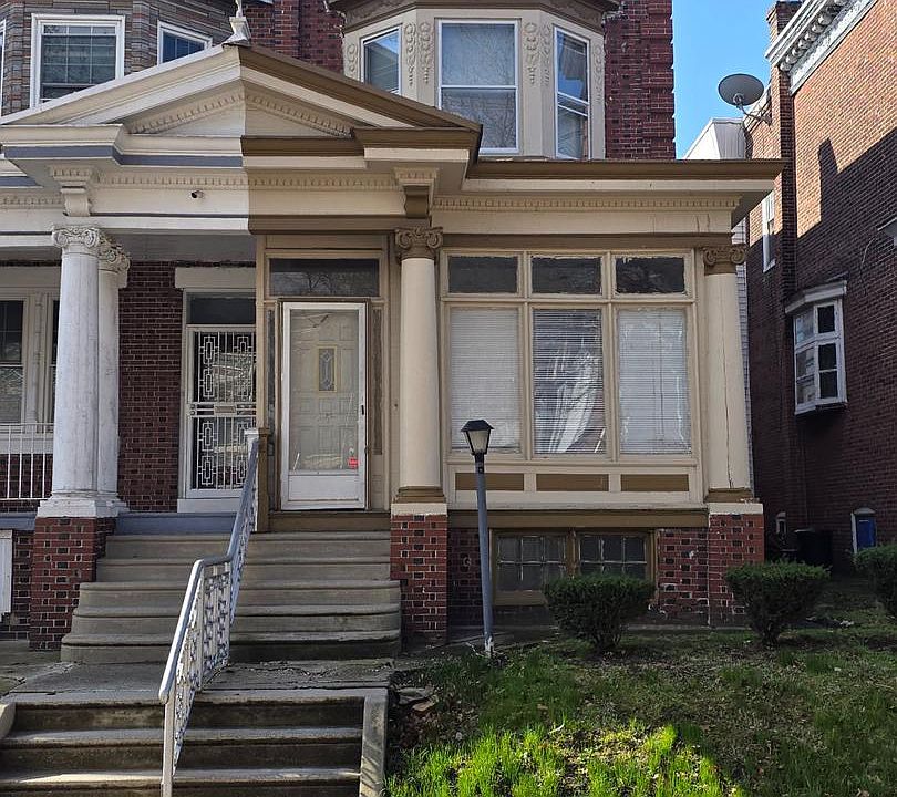 1st image of 1426 Lindley Ave