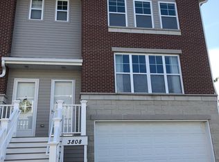 3808 S Lake Dr #34, Milwaukee, WI 53235