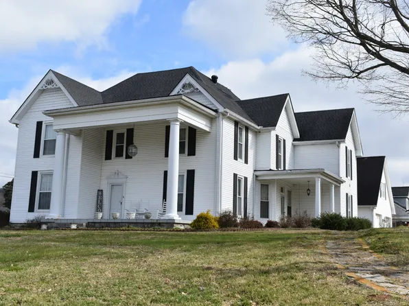 618 Main St N, Carthage, TN 37030