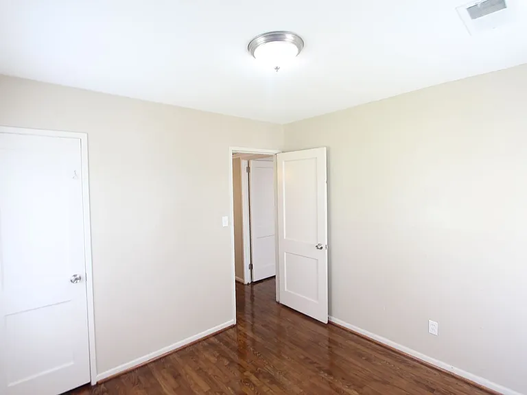1217 43rd St N — Photo 10