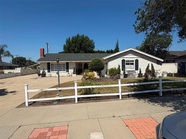 221 S Elwood Ave, Glendora, CA 91741