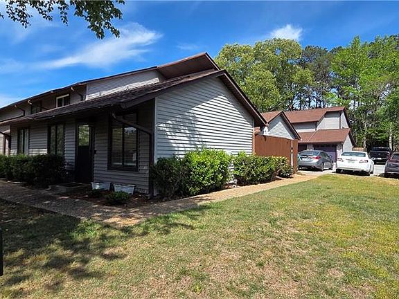 2nd image of 2717 Flintlock Pl