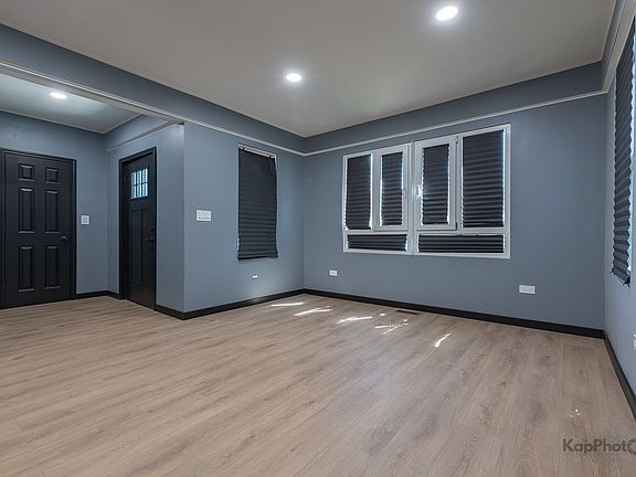 5th image of 5922 S Bishop St