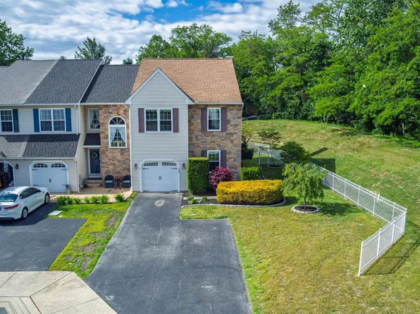 236 Beckington Ct, Middletown, DE 19709