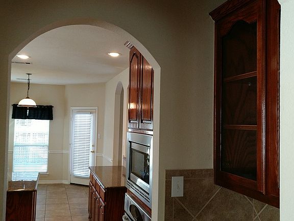 3rd image of 11388 Gatesville Dr