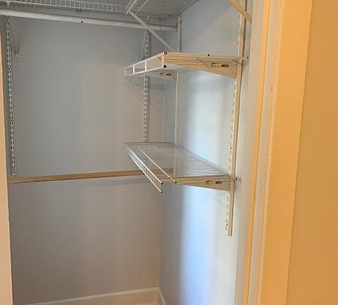 4th image of 4107 N Ashland Ave #4109-2S