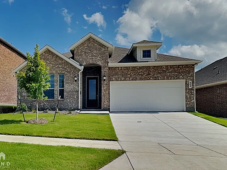 804 Demelza Dr — Photo 1