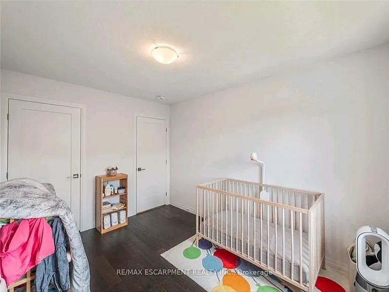 79 Greenwich Ave — Photo 16