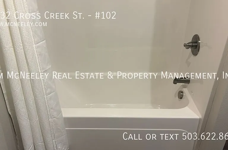 2332 Cross Creek St #102 — Photo 9