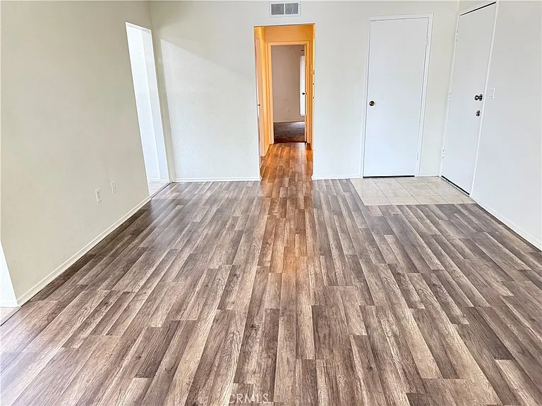 420 E Blueridge Ave — Photo 1