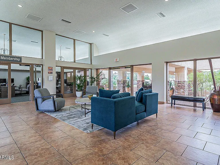 9630 W Tonto Ln — Photo 18