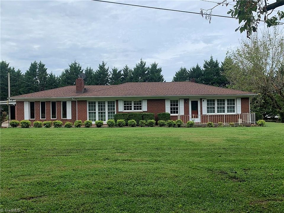 916 Russell Gap Rd, Boomer, NC 28606 | Zillow