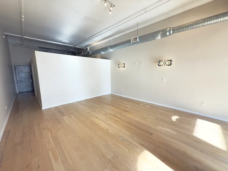 728 Market St #906 — Photo 14