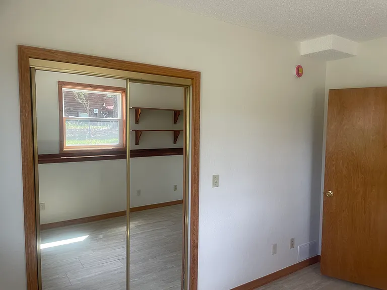1222 Lake Forest Cir — Photo 13