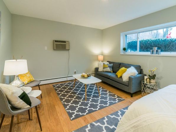 412 Langley Rd APT 2