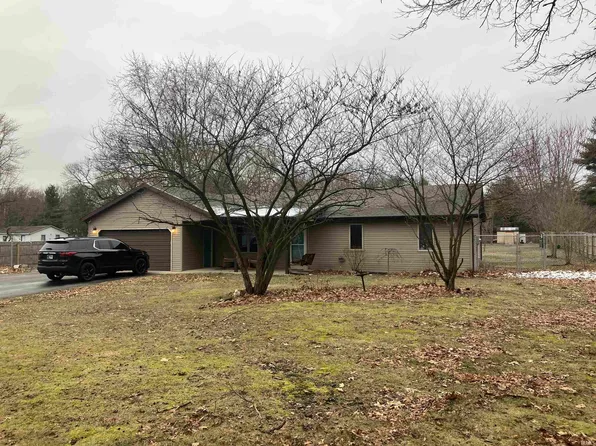 2060 E 200 S, Knox, IN 46534