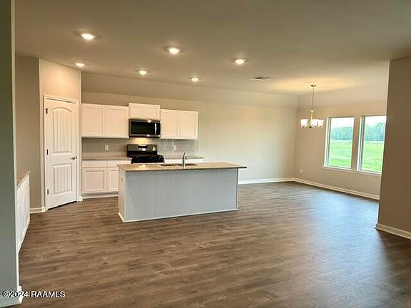 4th image of 3401 Magnolia Cove Ct