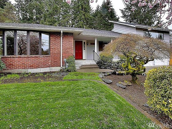 3rd image of 4208 Arbordale Ave W