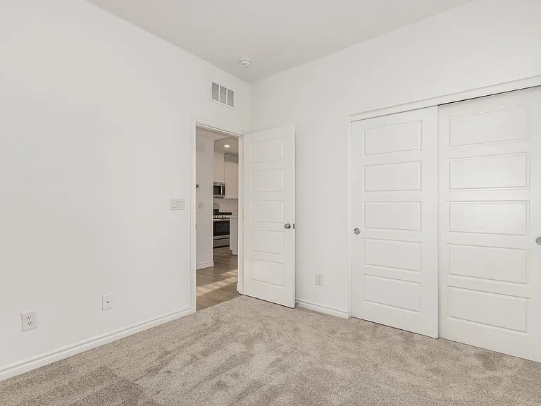 25 Barbara Ln #31 — Photo 28
