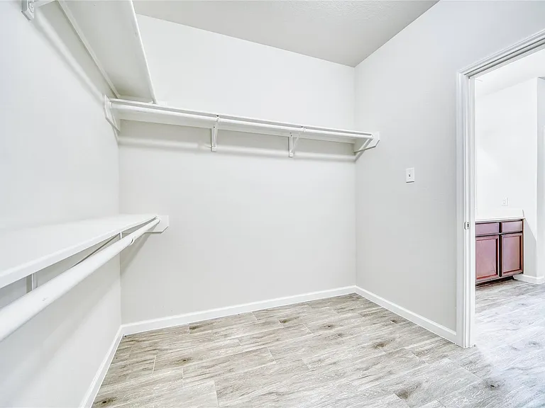 6934 Orchid St — Photo 10