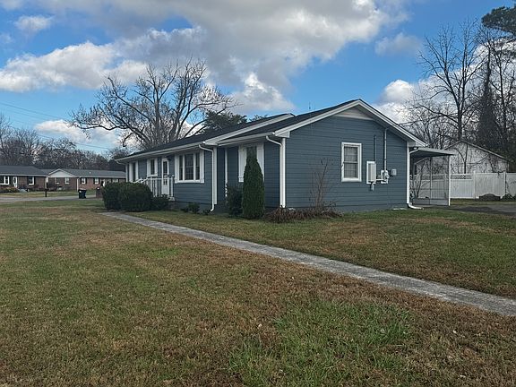3rd image of 1015 Glenwood Dr