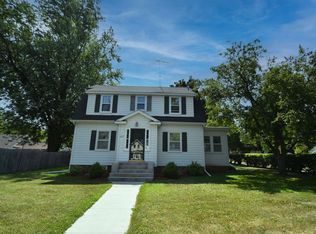 627 12th St, Red Wing, MN 55066