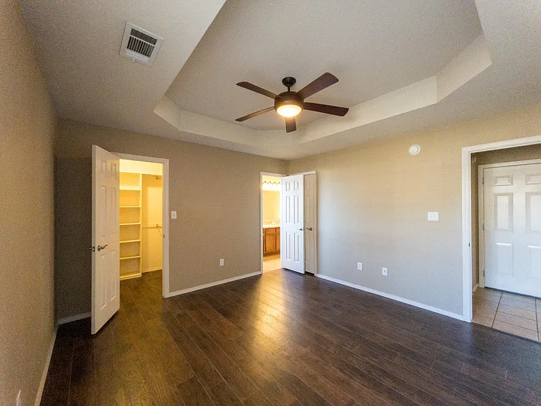 1246 Gracie Ct — Photo 23