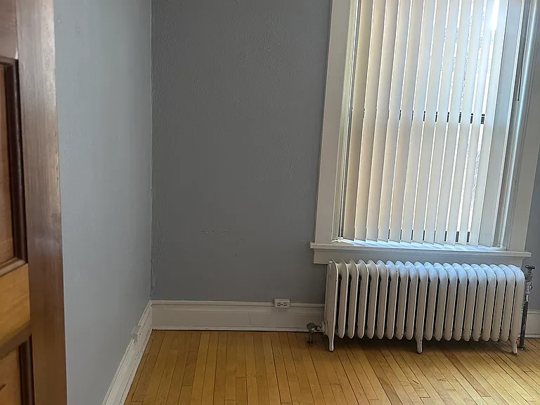 1439 Detroit Street — Photo 7