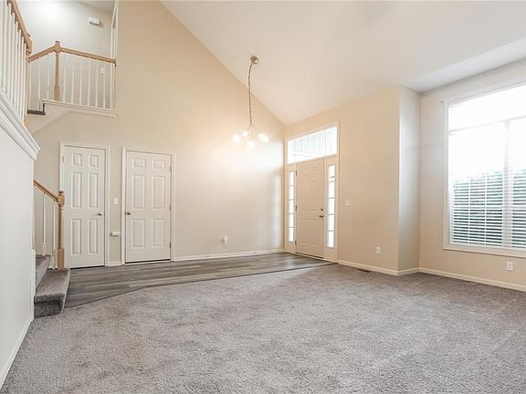 3rd image of 133 NE Misty Meadow Ct