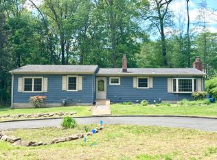 62 Moraine Rd, Morris Plains, NJ 07950